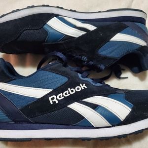 Reebok CLASSIC